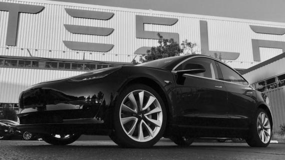 eerste Tesla Model 3 ooit