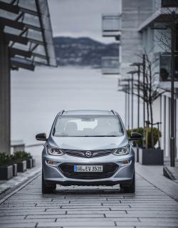 Opel Ampera-e Launch Executive