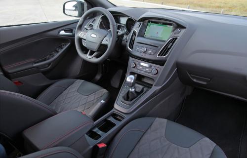 Ford Focus ST-Line Limited Edition interieur (2017)
