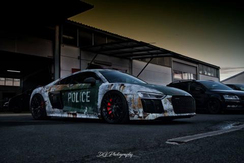 Audi R8 polizei wrap