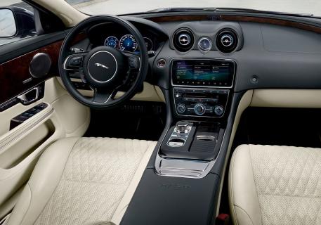 Jaguar XJ50 interieur (2018)