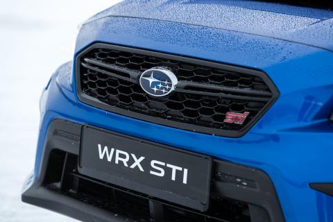 Subaru WRX STI grille (2018)