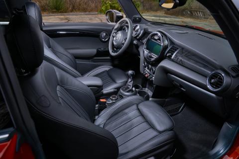 Mini Cooper S Cabrio interieur (2018)
