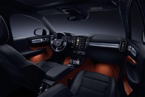 Volvo XC40 D4 AWD First Edition interieur (2018)