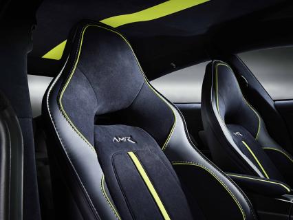 Aston Martin Rapide AMR stoelen