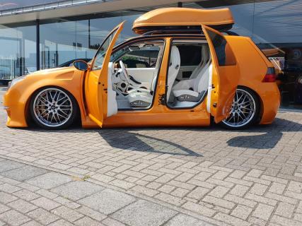 Volkswagen Golf 4 Oranje Tuning