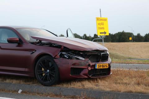 BMW m5 first edition crash nederland