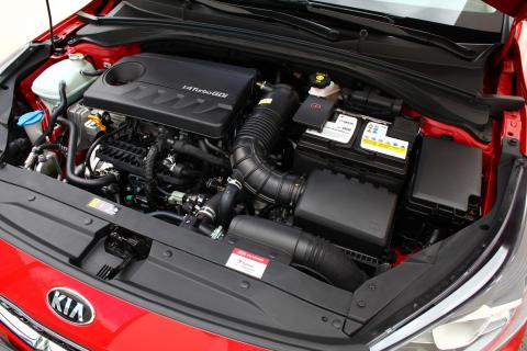 Kia Ceed 1.4 T-GDI 140 pk DynamicLine motor