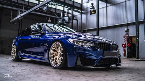 BMW M3 F80 gouden wielen