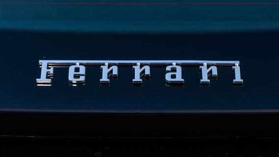 Ferrari badge logo