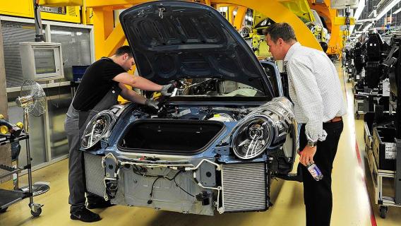 Porsche 911 fabriek assemblage