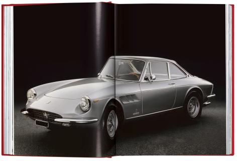 Ferrari-boek van 25 mille