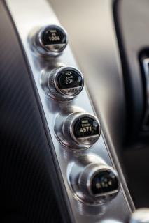 Bugatti Chiron details