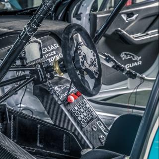 Jaguar I-Pace eTrophy cockpit