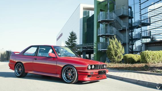 BMW M3 E30 Evo door Vilner Garage