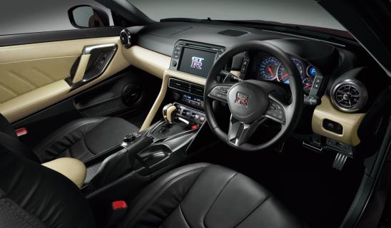 Nissan GT-R in Midnight Opal dashboard