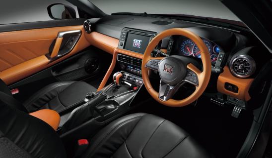 Nissan GT-R in Midnight Opal dashboard