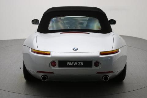 Twee gloednieuwe BMW Z8's te koop