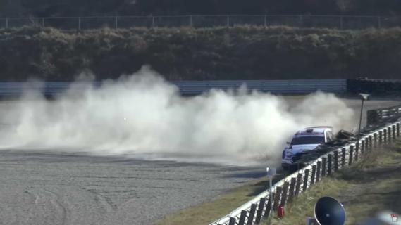 Hyundai crasht op Circuit Zandvoort