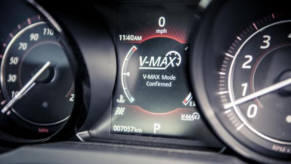 Jaguar F-Type SVR V-Max Mode op Autobahn
