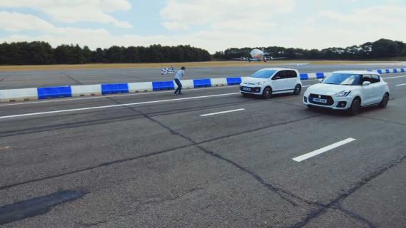 Volkswagen Up GTI vs Suzuki Jimny Sport