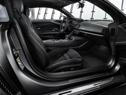 Audi R8 V10 Decennium 2019 interieur