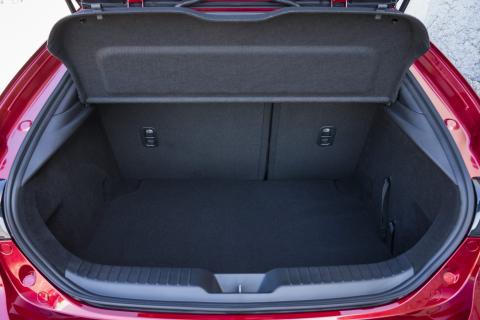Mazda 3 2019 kofferbak bagageruimte