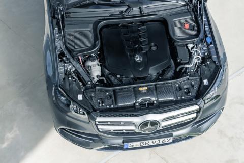 Mercedes-Benz GLS, 2019 AMG Line Selenite Grey motor