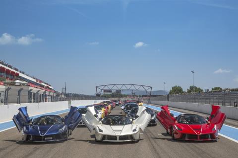 Ferrari LaFerrari bij Le Castellet