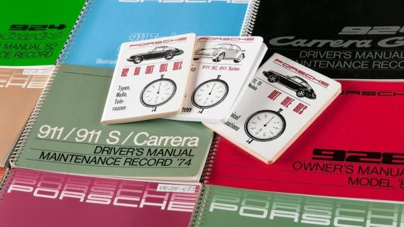 Porsches instructie- en onderhoudsboekjes