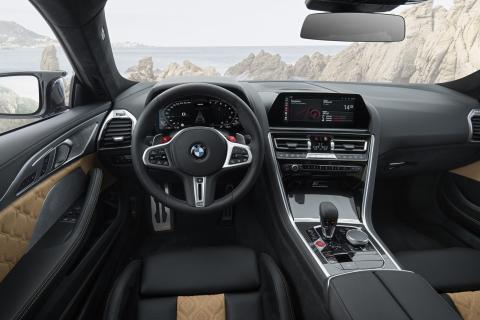 BMW M8 interieur