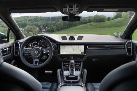 Porsche Cayenne Turbo Coupe interieur