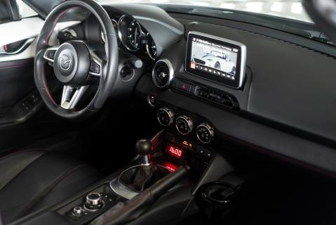 Mazda MX-5 V8 door Flyin' Miata te koop
