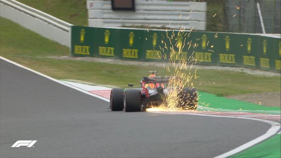 Max Verstappen sparks GP van Japan 2019