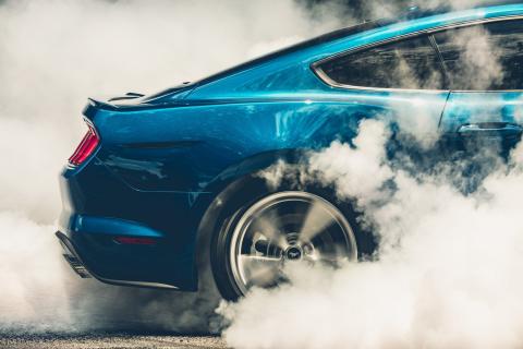 Ford Mustang Kona Blue Performance Pack burnout rook