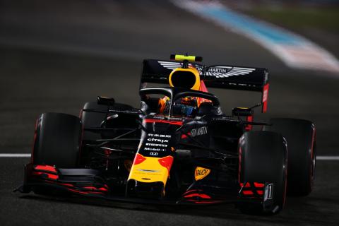 Alexander Albon voor detail donker GP van Abu Dhabi 2019