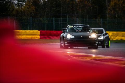 Porsche GT3 Cup Paul Vlasblom voor uit Blanchimont