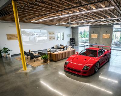 Autobahn Alliance auto-opslag Ferrari F40 lounge