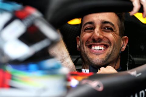 Daniel Ricciardo glimlach