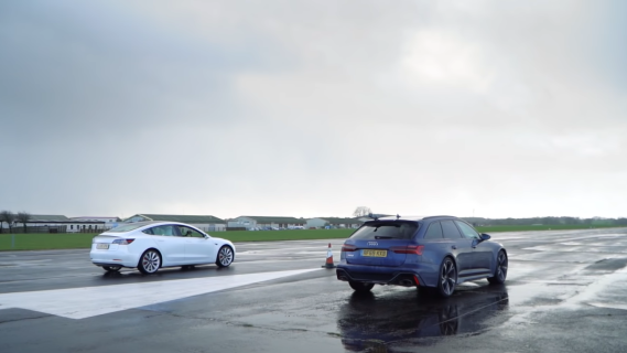 Audi RS6 Avant C8 vs Tesla Model 3 Performance dragrace 3 4 achter