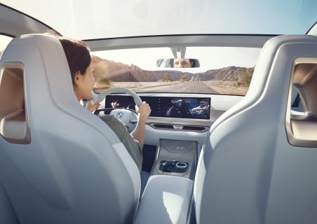 BMW i4 Concept dashboard stuur