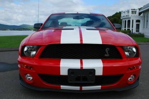 Ford Mustang Shelby GT500 uit I Am Legend