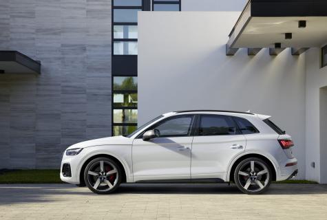 Audi SQ5 TDI facelift 2020 (wit)