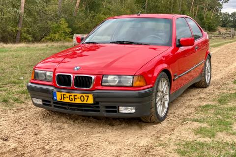 BMW 3-serie Compact met V12