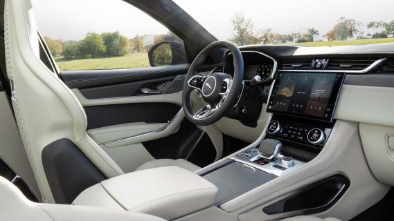 Interieur Jaguar F-Pace SVR facelift 2020