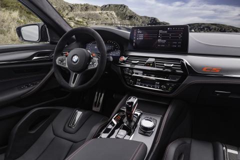 Interieur van BMW M5 CS 2021