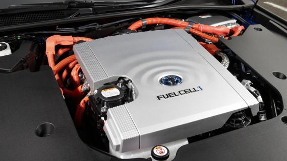 Fuelcell (motor) Toyota Mirai (2021) op waterstof