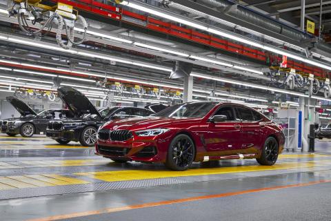 BMW 8-serie in de fabriek van BMW