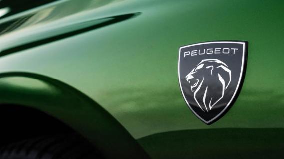 Nieuwe logo op voorscherm Peugeot 308 (2021)