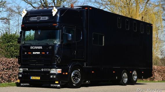 Scania V8-camper